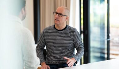 How Online Addiction Counselling Enhances the Benefits of Recovery Coaching