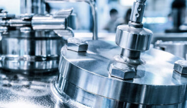 How Process Temperature Maintenance Impacts Efficiency in Chemical Manufacturing