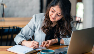 Practical Ways Practice Questions Improve Confidence for the AZ 305 Exam