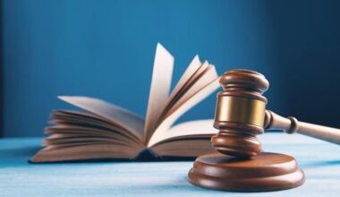 How Contingency Fee Agreements Work in Injury Cases