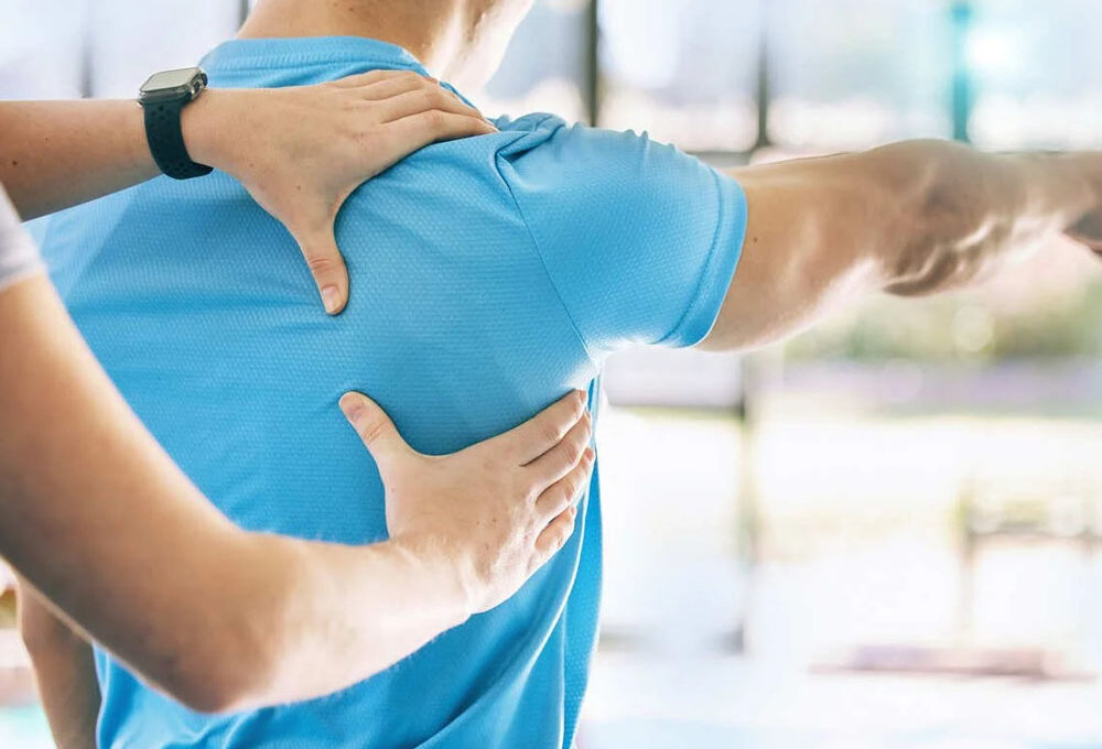 How an Experienced Chiropractor in Baton Rouge Helps Athletes Recover From Injuries