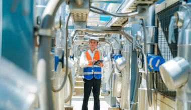 Industrial Chiller Maintenance Tips to Improve Performance and Reduce Downtime