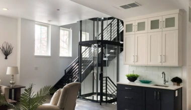 What High Heat Climates Require From a Residential Lift That Cooler Regions Dont 1