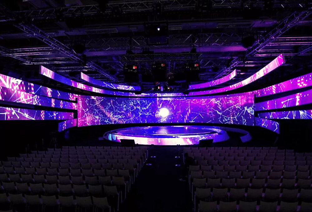 LED Wall vs Projector Screen Rental Which Is Better for Your Event