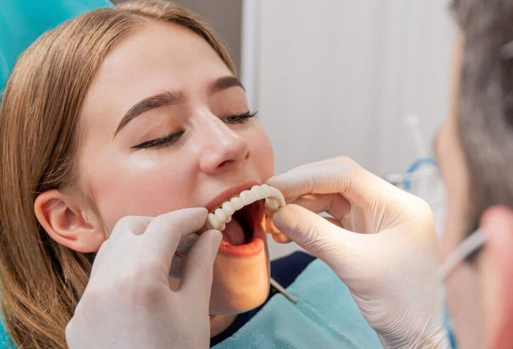 Problems That Can Result From Poorly Fitted Dentures