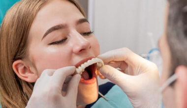 Problems That Can Result From Poorly Fitted Dentures