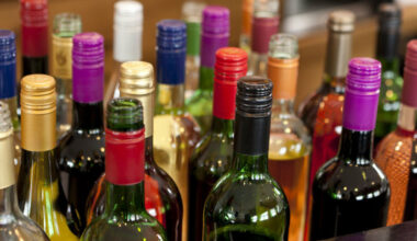 Why Your Choice of Bottle Closure Matters More Than You Think