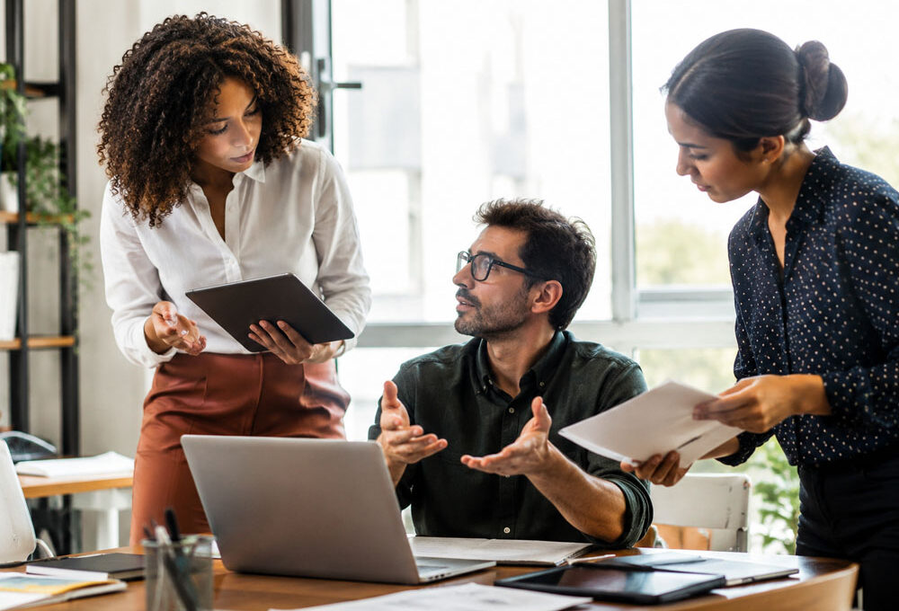 5 Signs Your Business Software Systems Arent Talking to Each Other