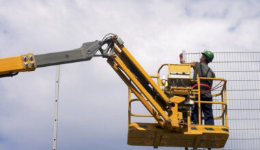 Essential Tips for Safe and Efficient Elevated Work Equipment Management