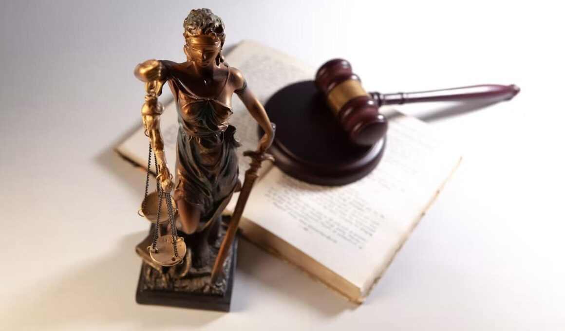 Navigating Complex Insurance Settlements With an Injury Attorney