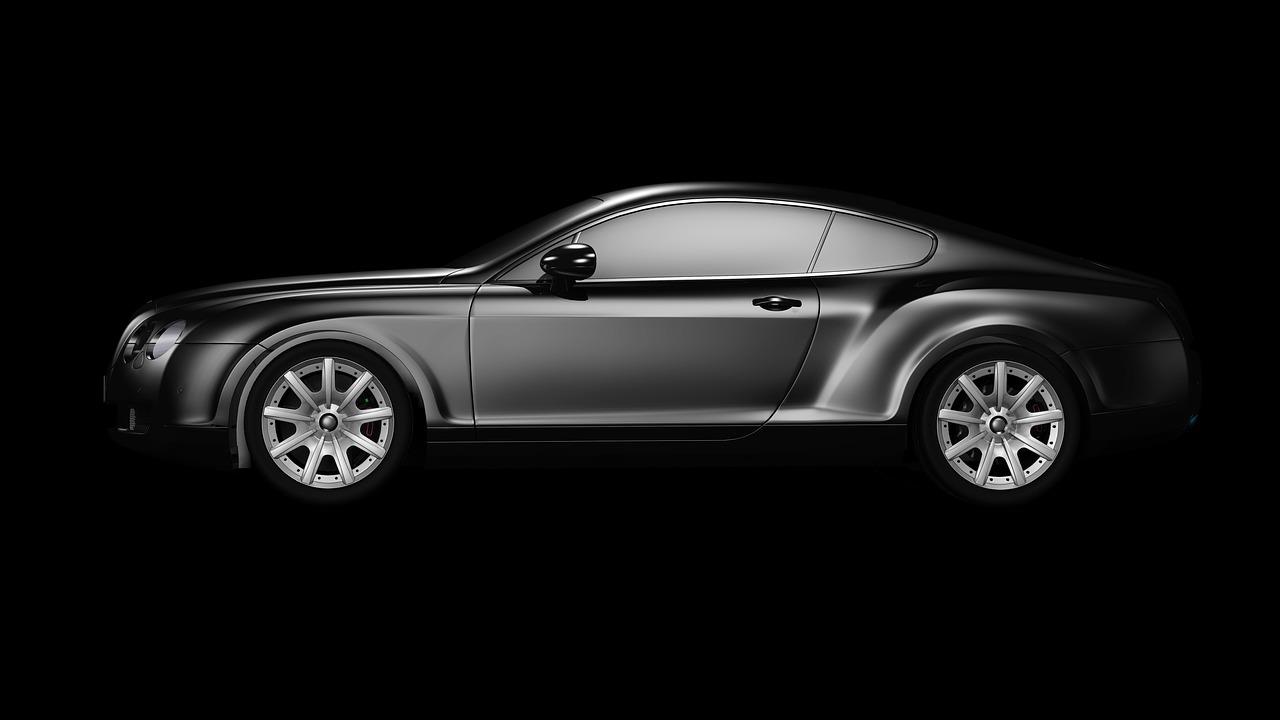 The Enduring Appeal of Classic Luxury Cars 2