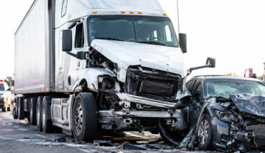 When Commercial Vehicles Are Involved in Serious Road Crashes